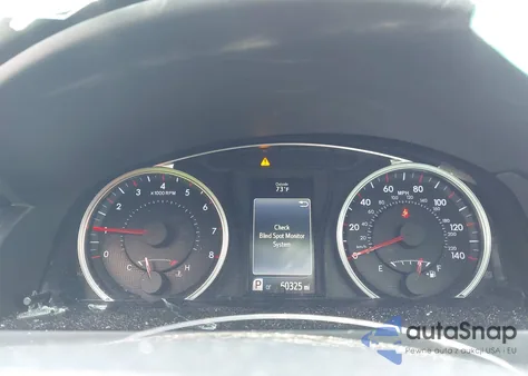 2015 Toyota Camry Le/Xle/Se/Xse z USA, uszkodzony, nr VIN 4T1BF1FK3FU965793